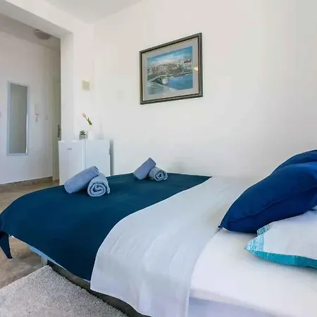Appartement In 39393