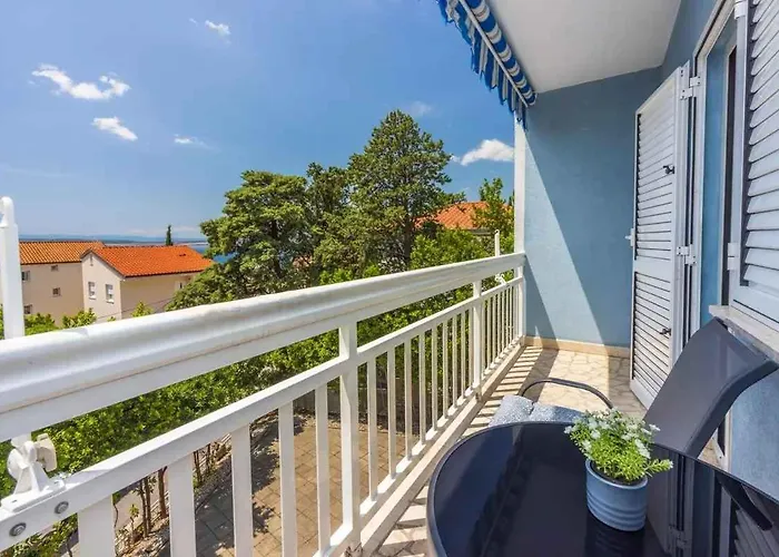 Apartament In 39393