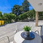 Apartman In 39393 *