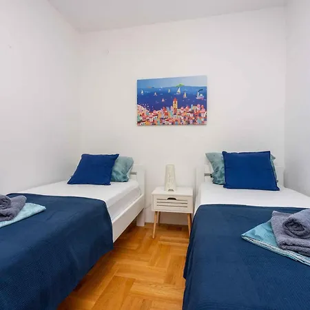 In 39393 Apartament Dramalj