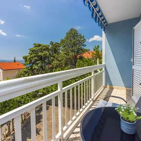 Appartement In 39393