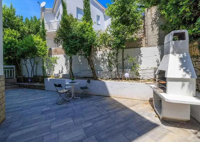 Apartman In 39393