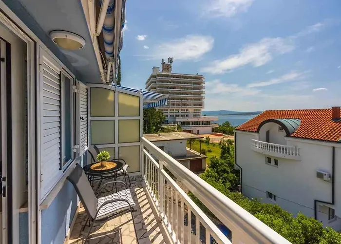 Apartman In 39393 *